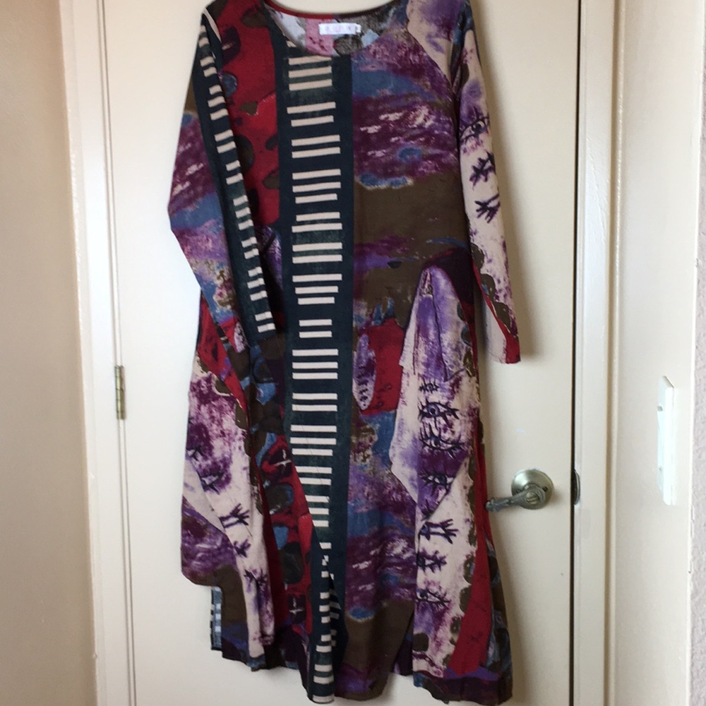 Yanyichao XXL linen dress with abstract print